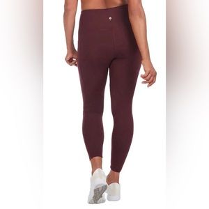 Danskin High Rise 7/8 Legging Blacl Cherry Size S New With Tags